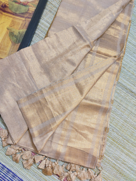 Premium Mul Mul Copper Tissue Saree With Tassels.