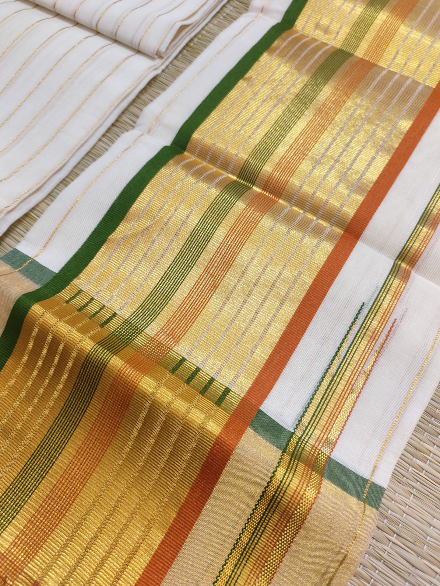 Premium Kuthampully  Handloom Cotton Set Mundu With All-Over Stripes.