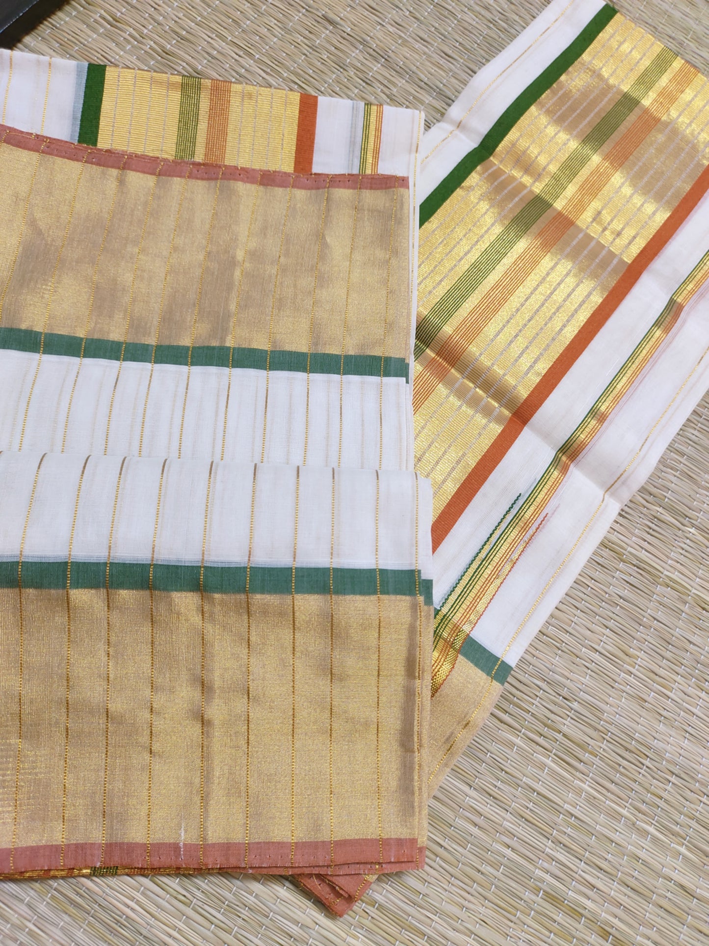 Premium Kuthampully  Handloom Cotton Set Mundu With All-Over Stripes.