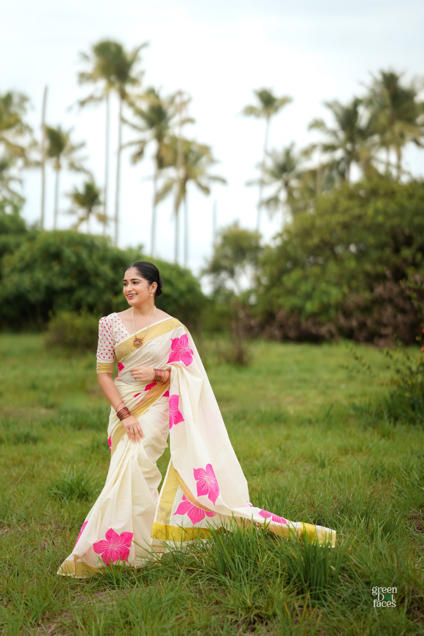 Premium cotton Kerala saree with trending floral prints and premium zari