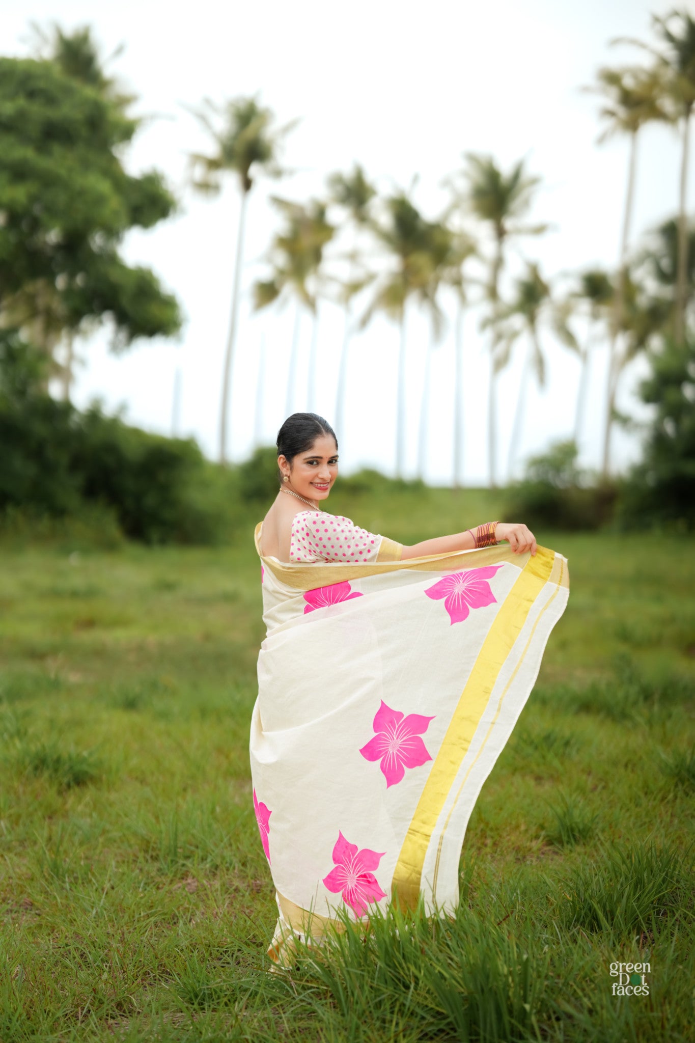 Premium cotton Kerala saree with trending floral prints and premium zari