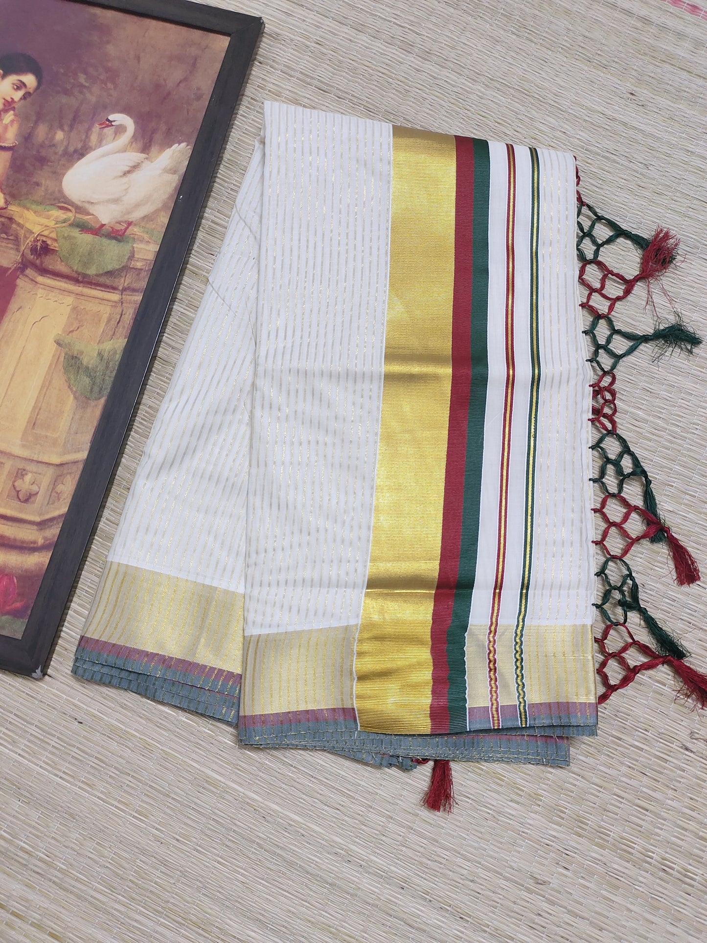 Pure cotton Kerala saree featuring all-over stripes