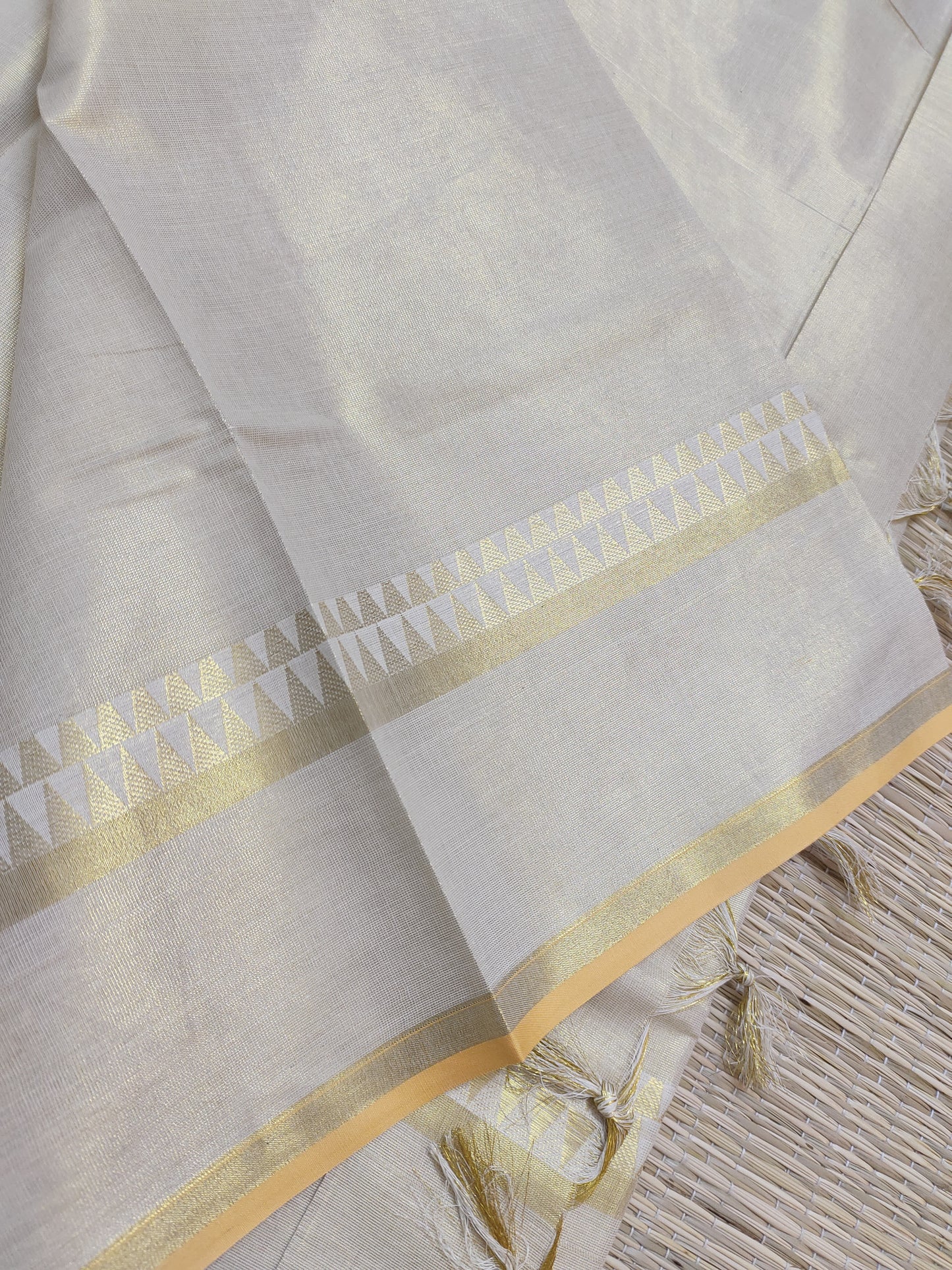 Premium tissue handloom replica saree