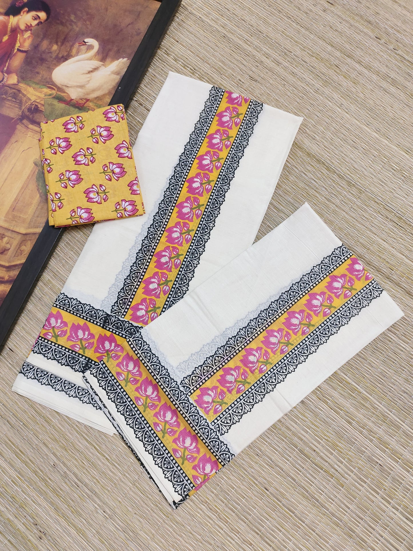 Cotton Set Mundu  in floral prints and a matching floral printed cotton blouse (2.80m).