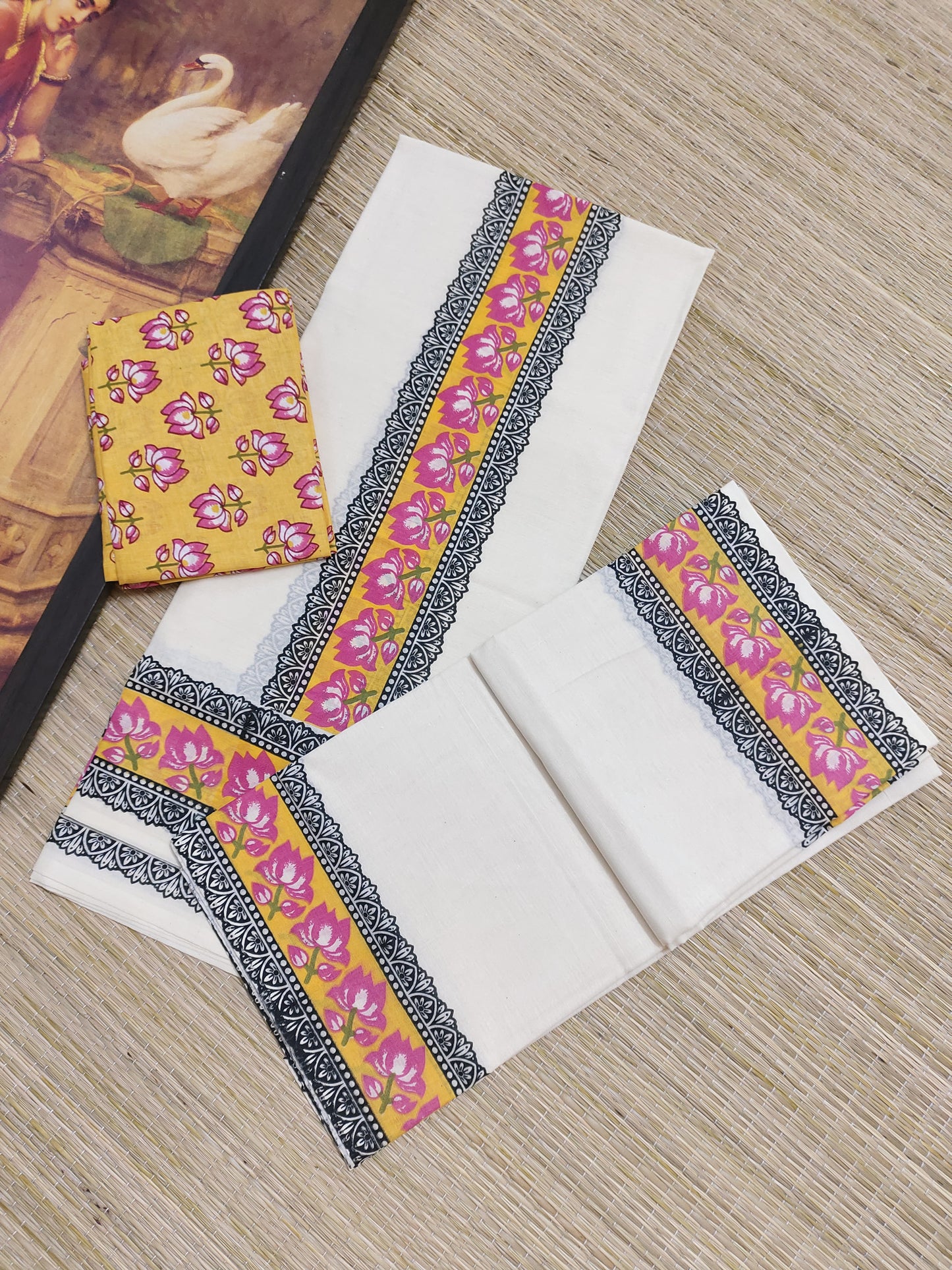 Cotton Set Mundu  in floral prints and a matching floral printed cotton blouse (2.80m).