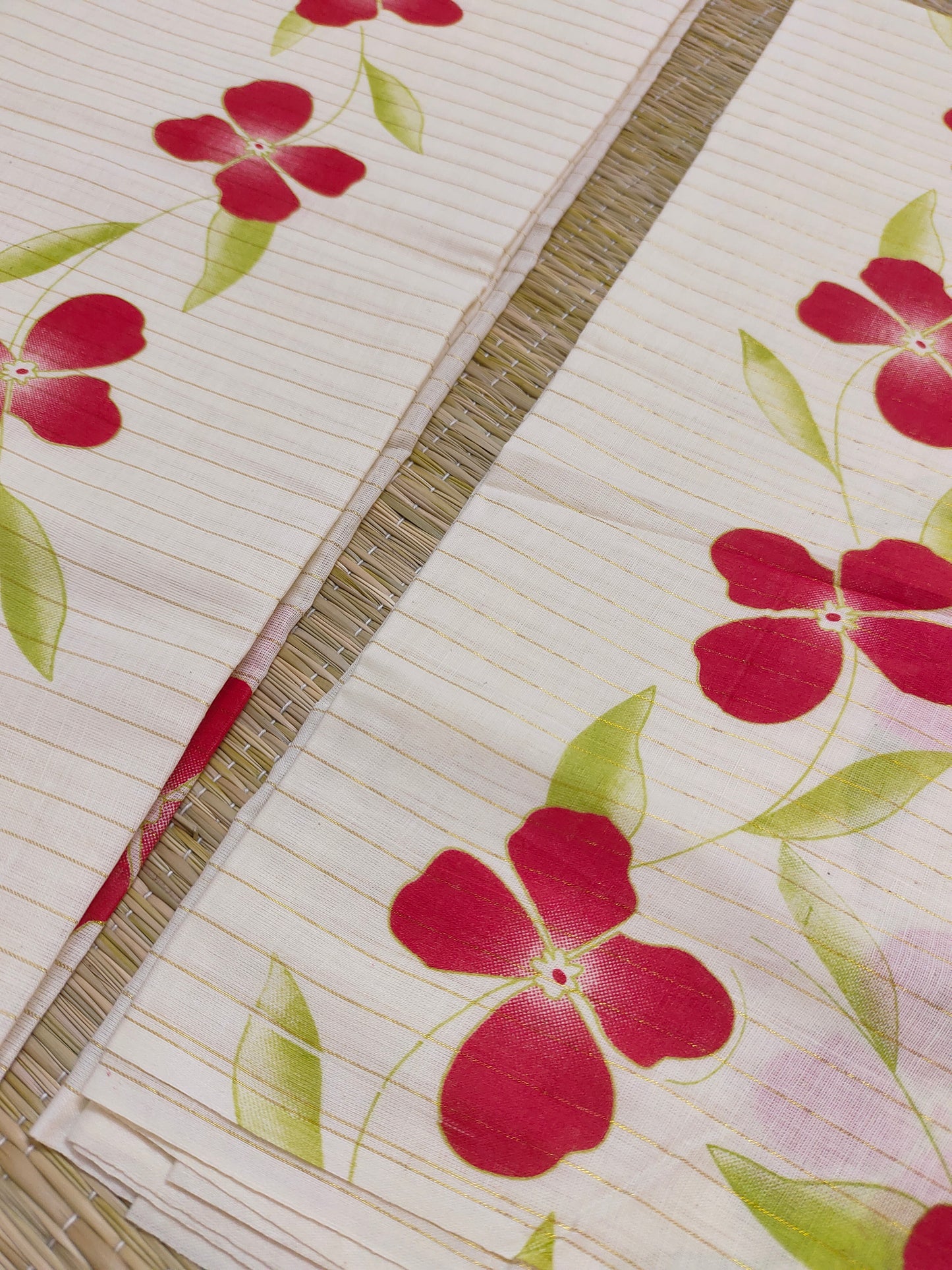 Pure cotton Kerala Set Mundu featuring all-over stripes and bright floral prints (2.80m).