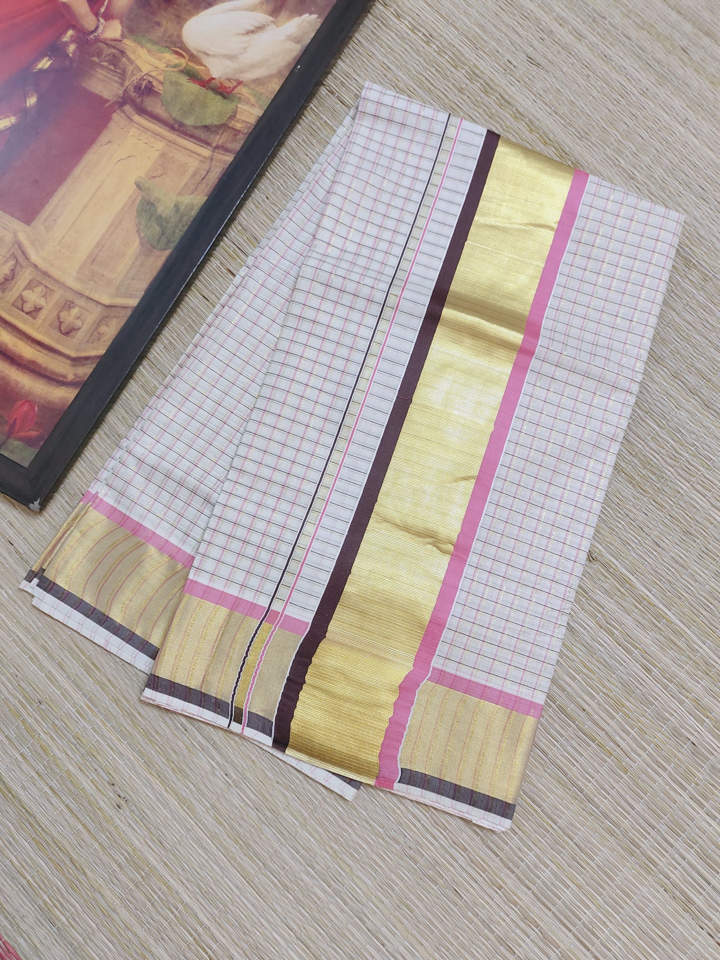 Premium Cotton Saree With All-Over Checks