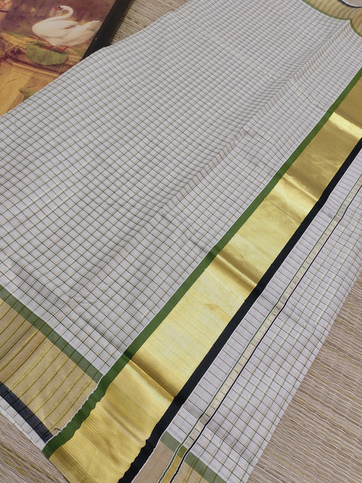 Premium Cotton Saree With All-Over Checks