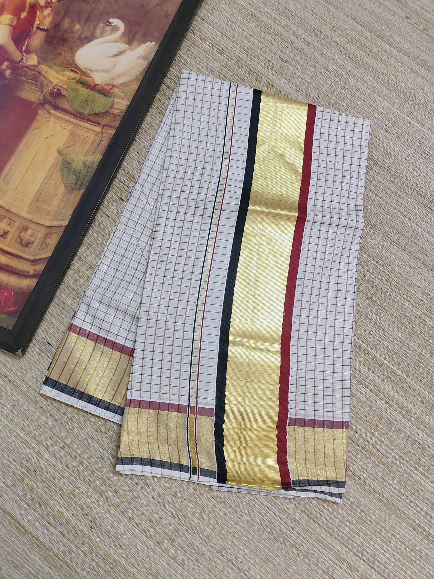Premium Cotton Saree With All-Over Checks