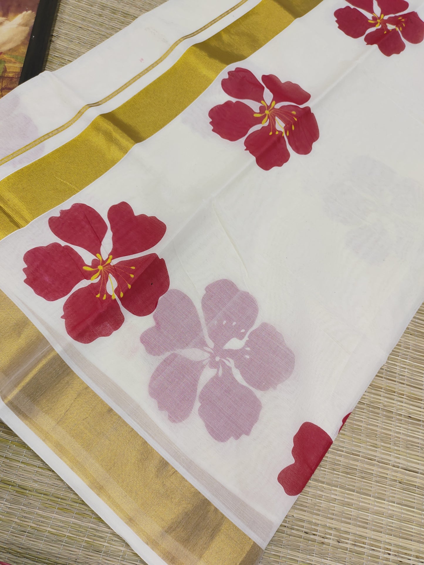 Premium Cotton Saree With Floral Print And Floral Printed Blouse.