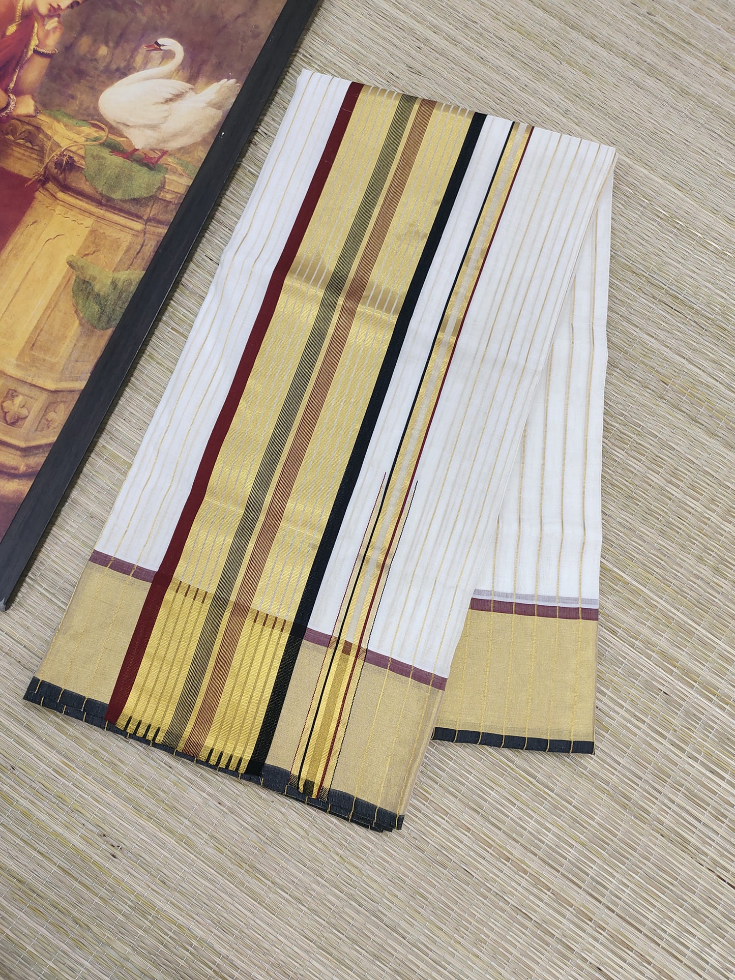 Premium  Cotton Allover Stripes Handloom Saree