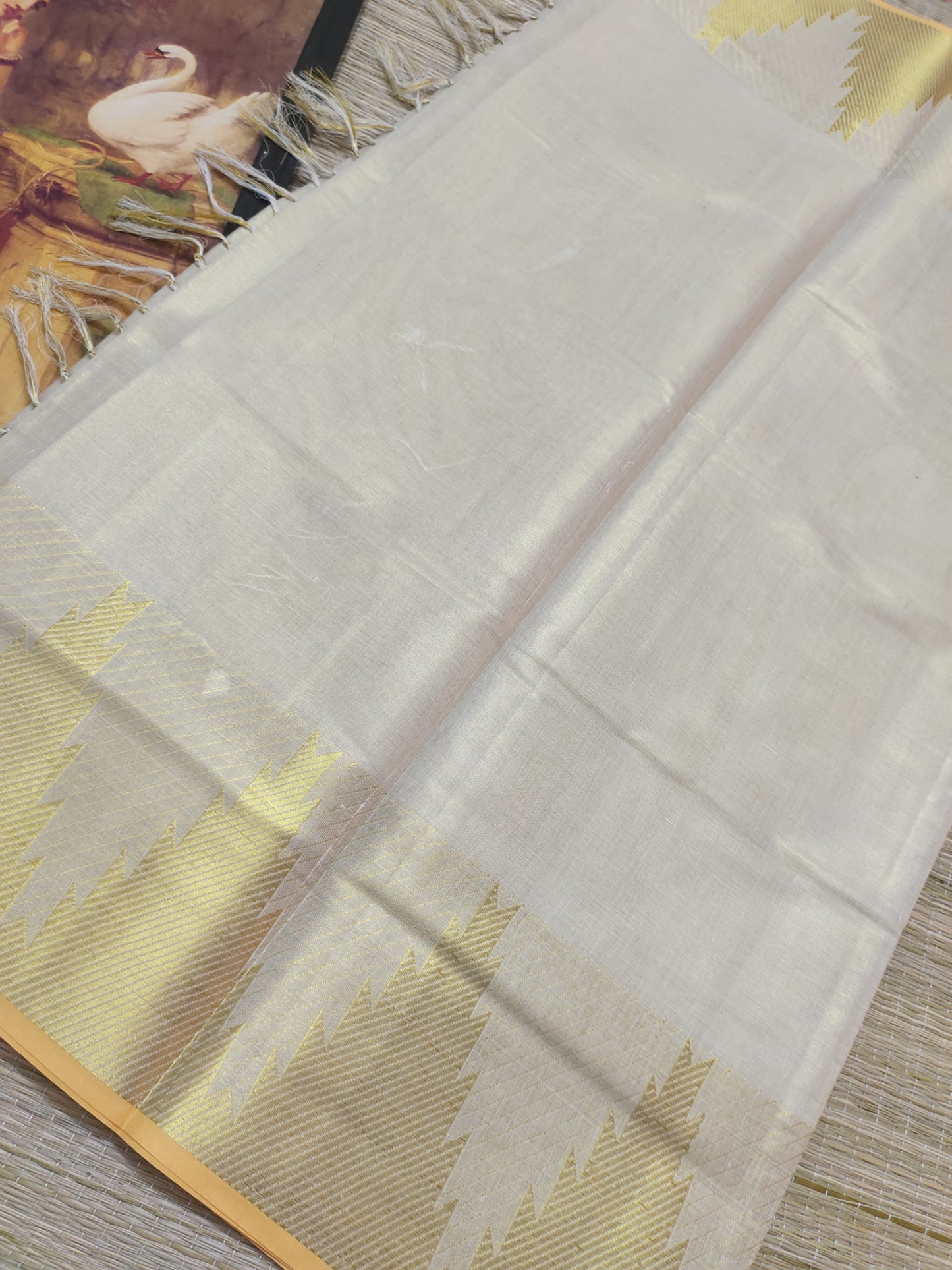 Plain Tissue Saree With Temple Borders