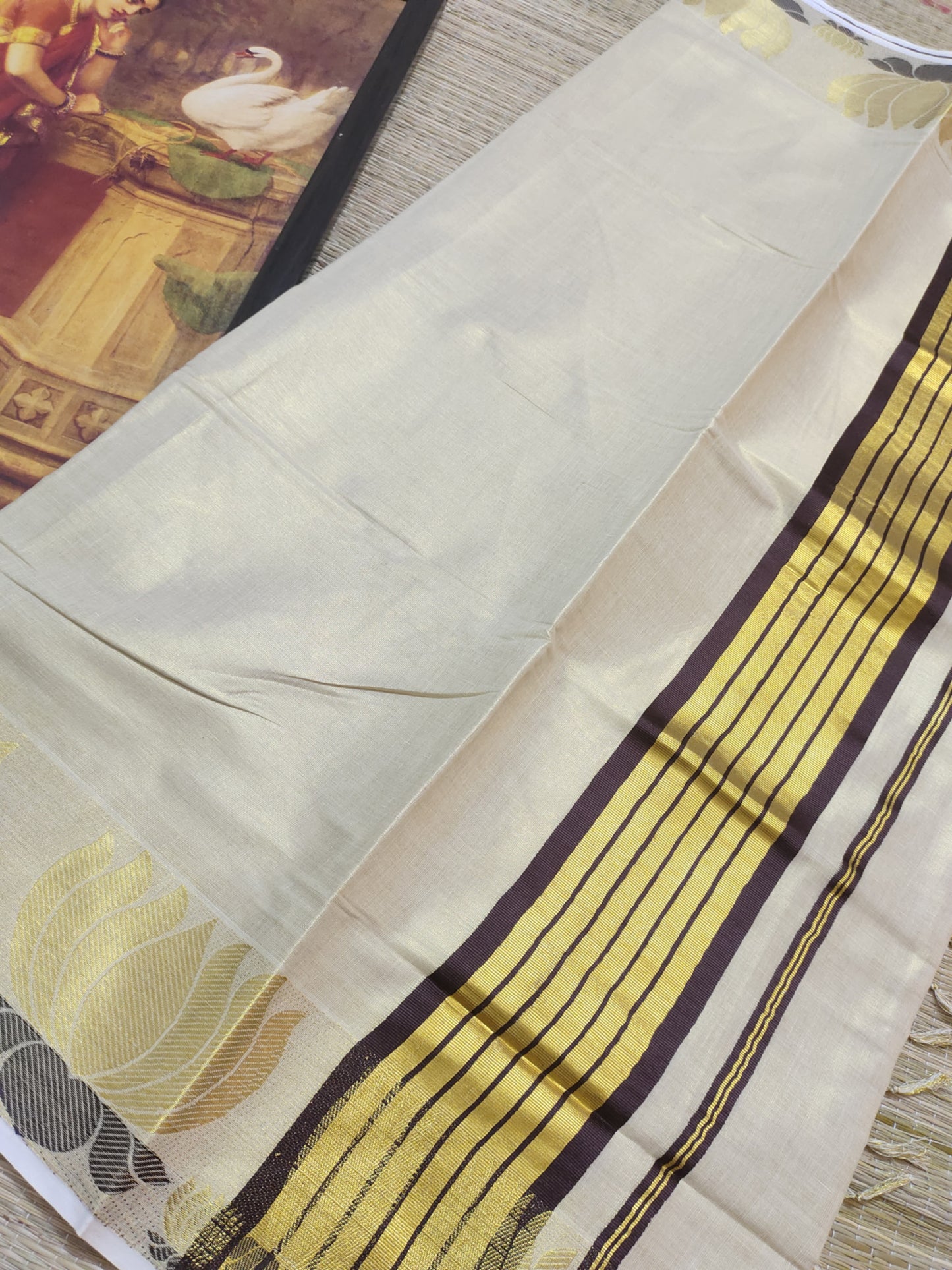 Premium Tissue Saree With Lotus Weave On Borders