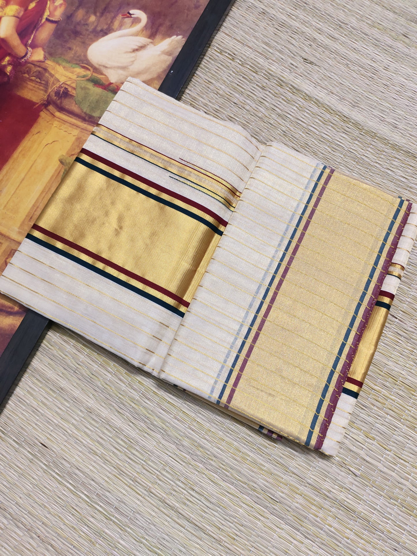 Premium Tissue Handloom  Saree With All-Over Stripes