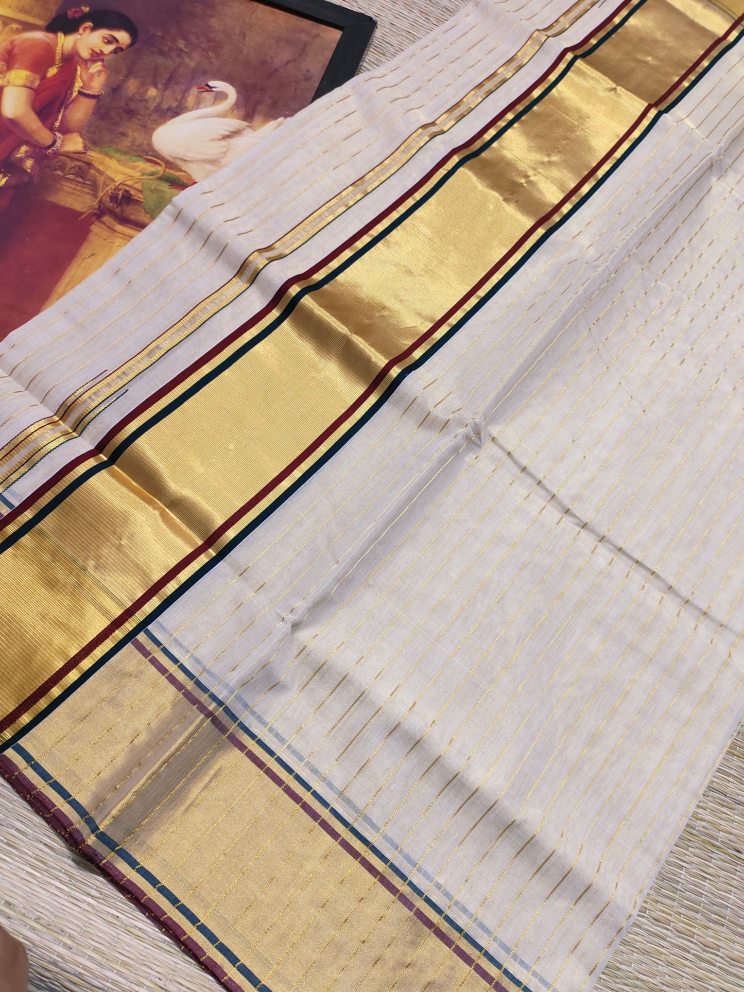 Premium Tissue Handloom  Saree With All-Over Stripes