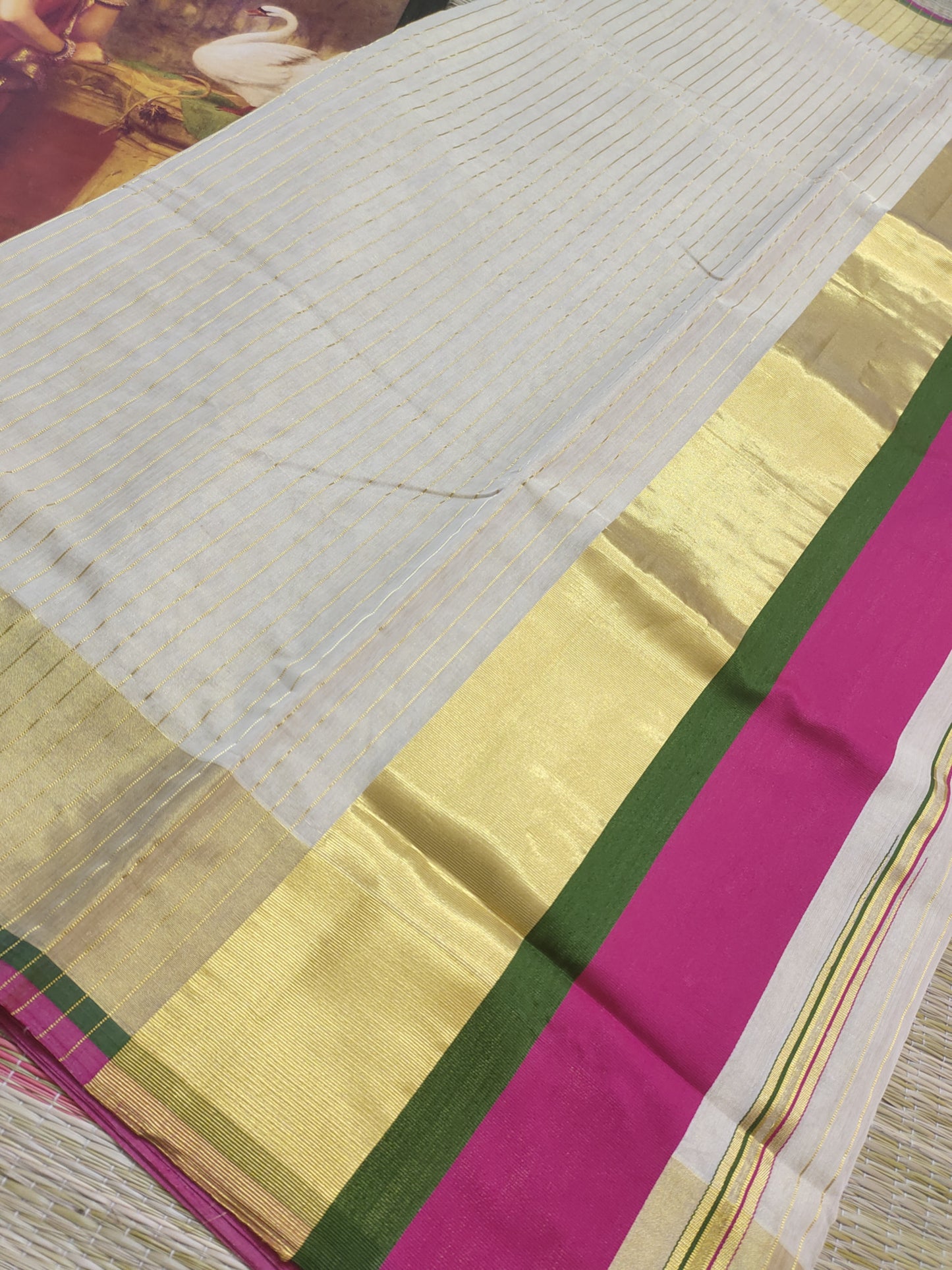 Premium Kuthumpully HandLoom Gold Tissue Saree With Buttas
