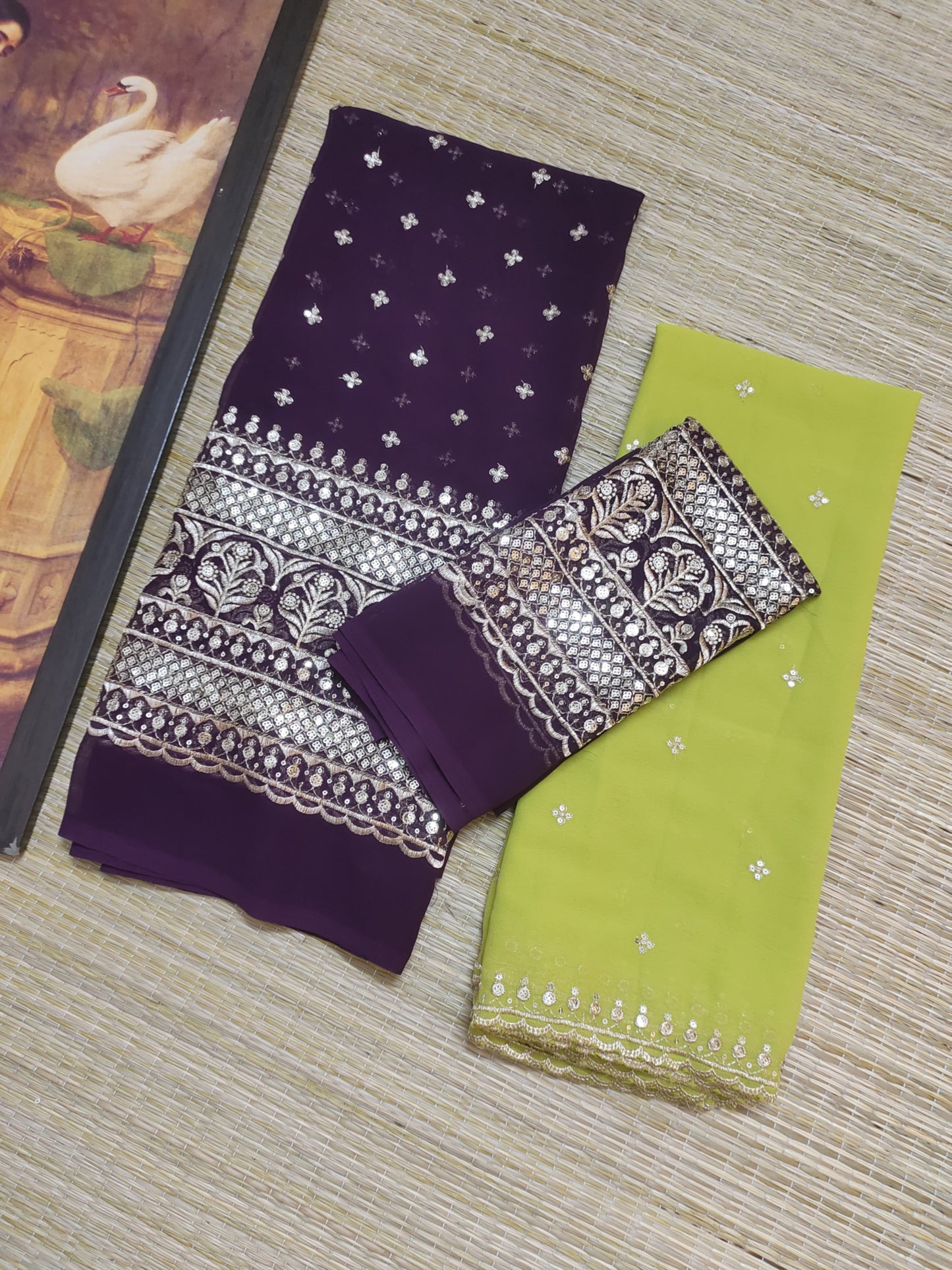 Georgette Dhavani Set With All-Over Sequence Work