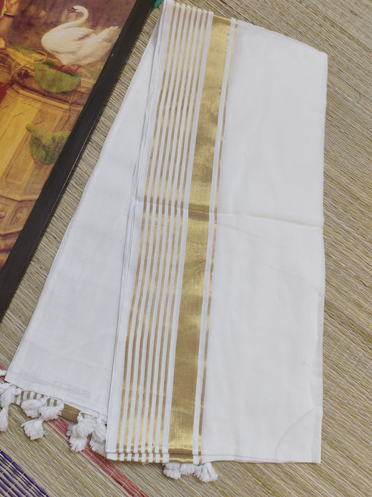 Premium Mul Cotton Saree With Zari Border And Tassels.