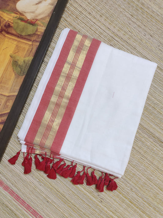 Premium Mul Cotton Saree With Zari Border And Tassels.