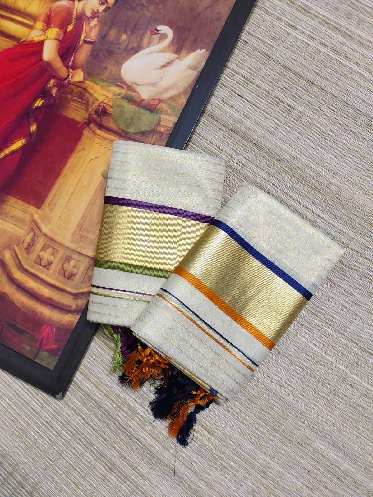 Maroon Dot Kasavu Saree